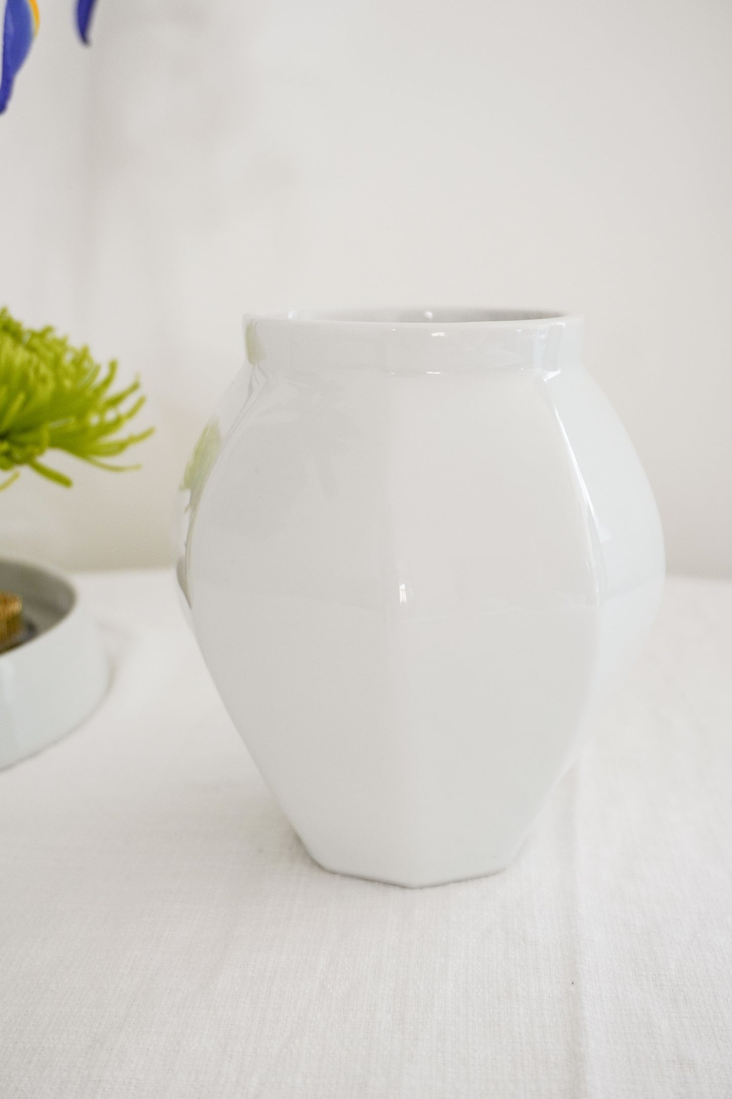 Sum Edge Vase (팔각화병)