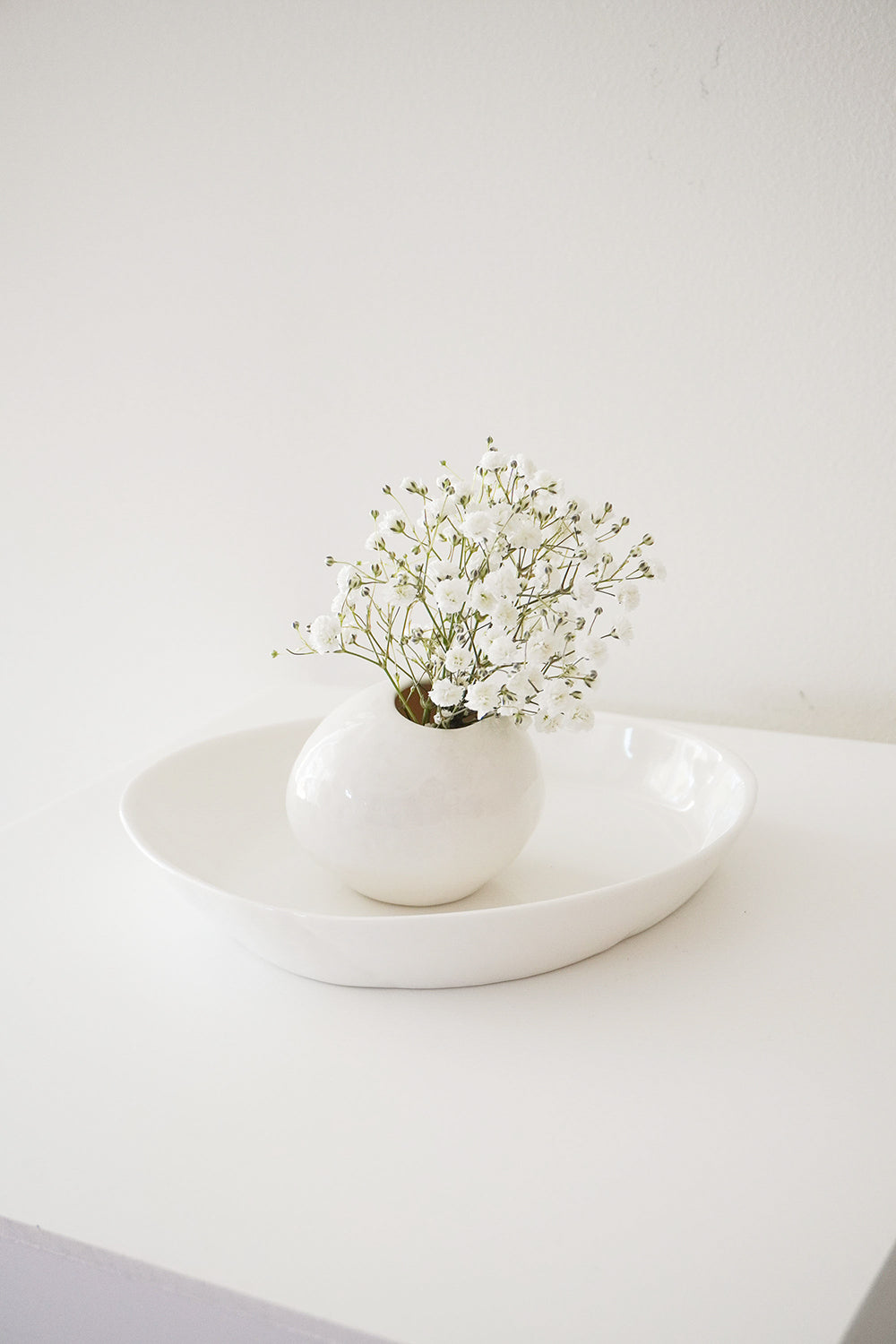 White Stone Petit Vase